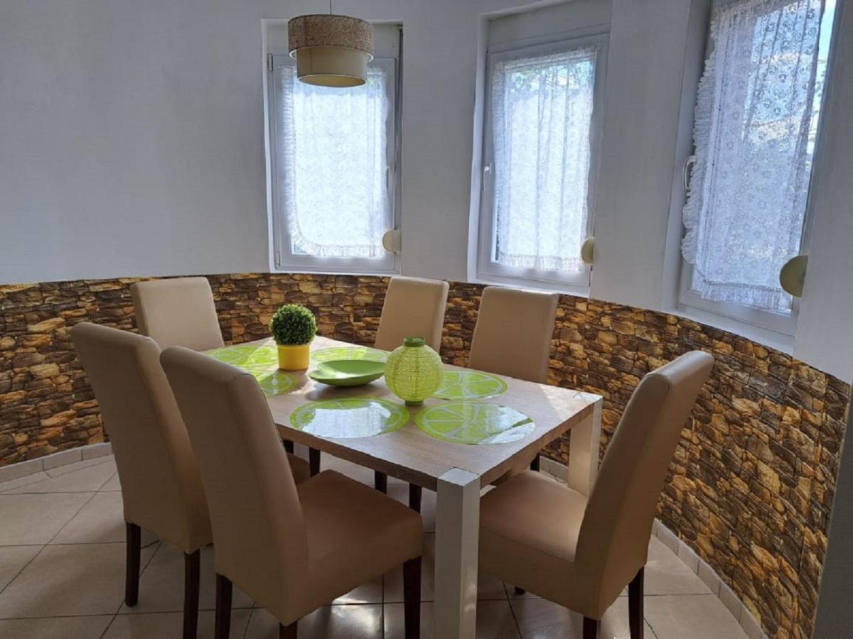Montenegro Smile Apartments Dobra Voda Extérieur photo